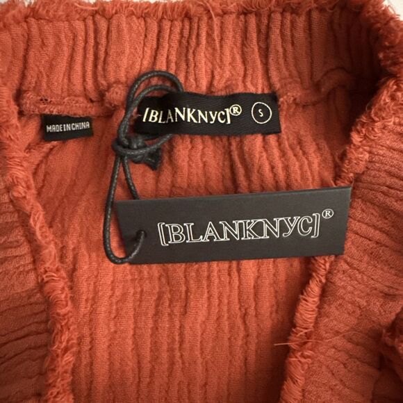 Blank NYC Small Shorts Sunset Escape Short Crinkle Cotton Amber Orange NWT - Picture 5 of 7